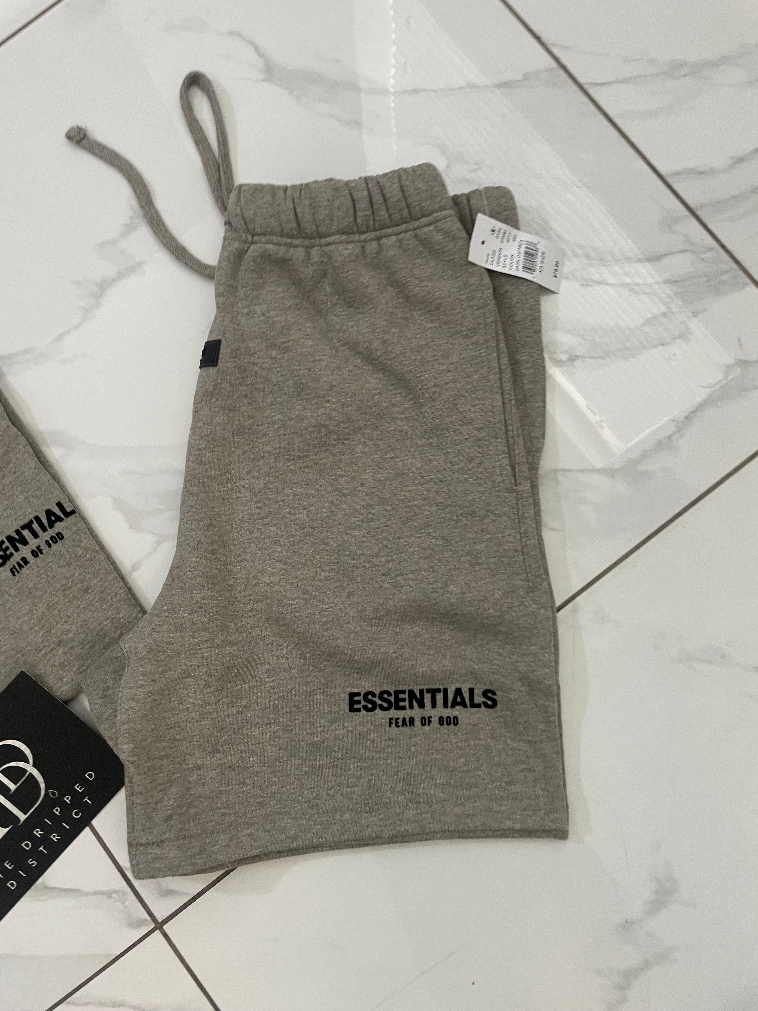 FEAR OF GOD ESSENTIALS SHORT SET 'DARK OATMEAL'