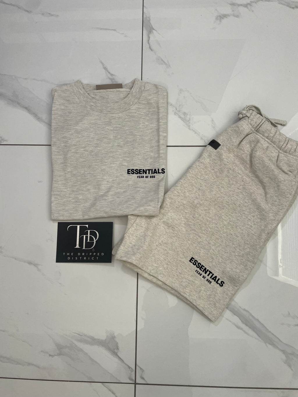 FEAR OF GOD ESSENTIALS SHORT SET 'LIGHT OATMEAL'