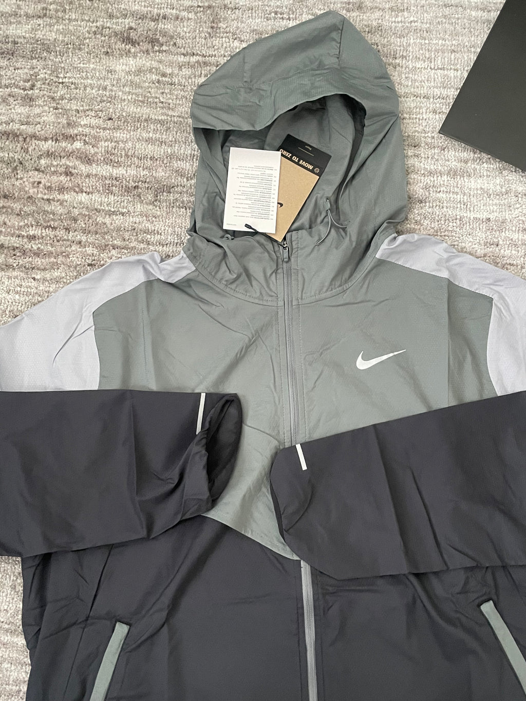Nike Miler Windbreaker