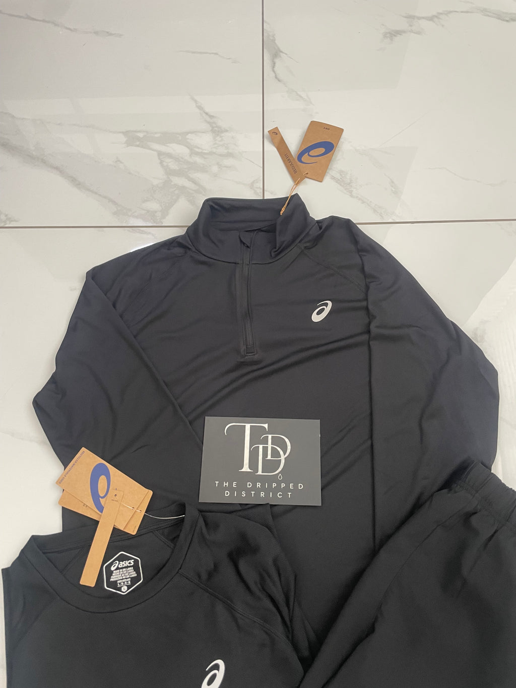 Asics 1/4 Zip, Core T-Shirt And Shorts Black
