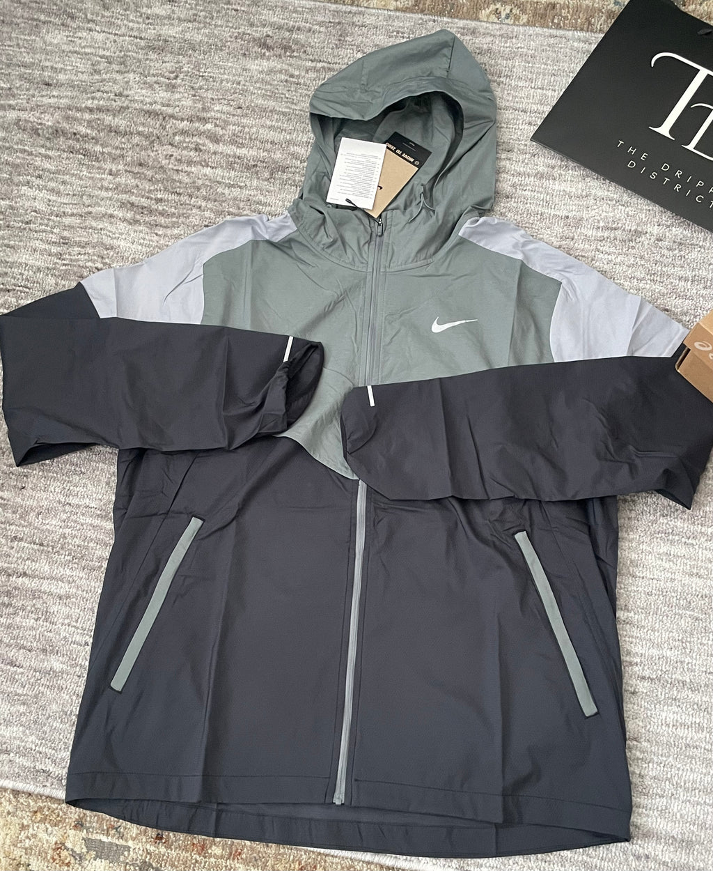 Nike Miler Windbreaker